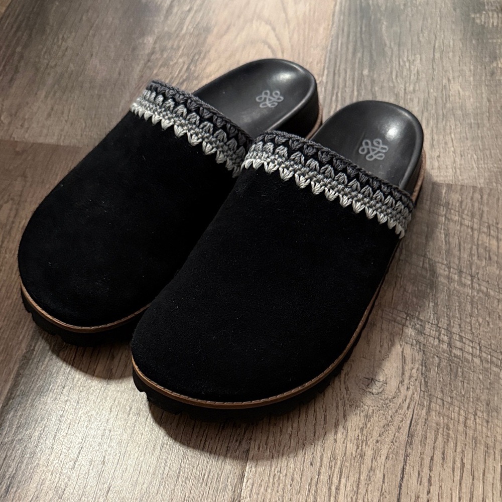 The Sak Black suede Clogs